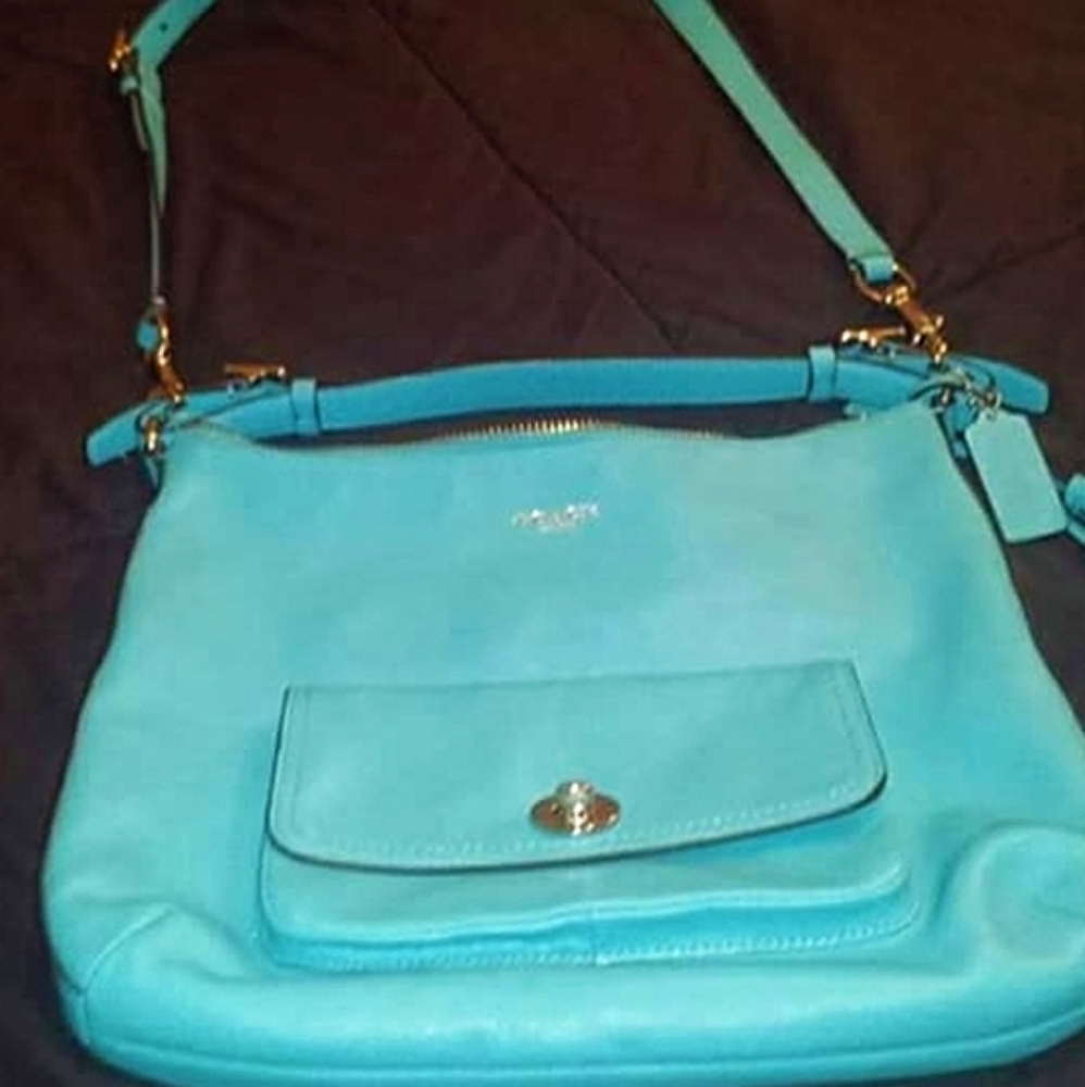 Coach Phoebe Hobo style Leather Handbag Purse